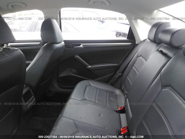 1VWDT7A32HC071220 - 2017 VOLKSWAGEN PASSAT R-LINE Qara foto 8