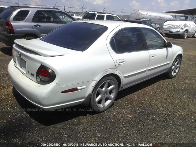 JN1CA31D3YT524995 - 2000 NISSAN MAXIMA GLE/GXE/SE WHITE photo 4