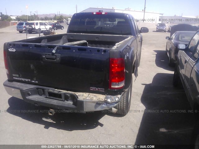 1GTR2VE36BZ226155 - 2011 GMC SIERRA K1500 SLE BLUE photo 4