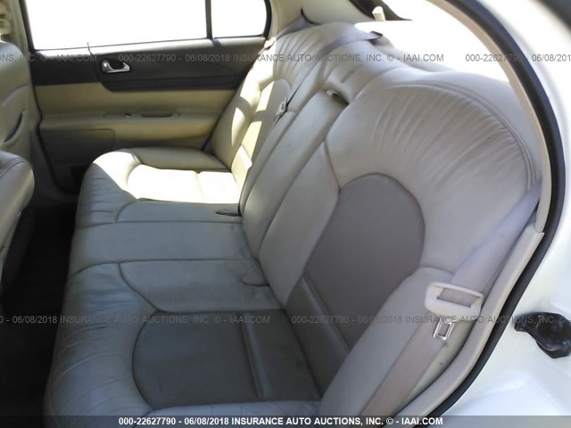 1LNHM97V2YY844210 - 2000 LINCOLN CONTINENTAL  CREAM photo 8