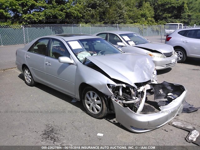 4T1BF30K83U052804 - 2003 TOYOTA CAMRY LE/XLE/SE 银色 照片 1
