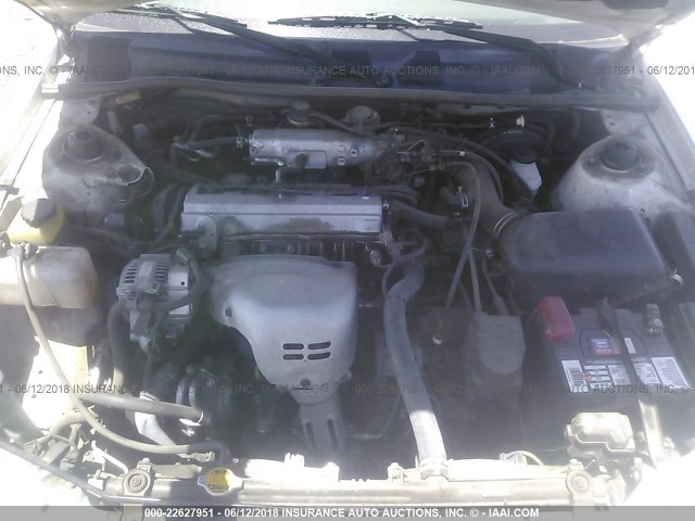 JT2BG22K9X0303778 - 1999 TOYOTA CAMRY LE/XLE Weiß Foto 10