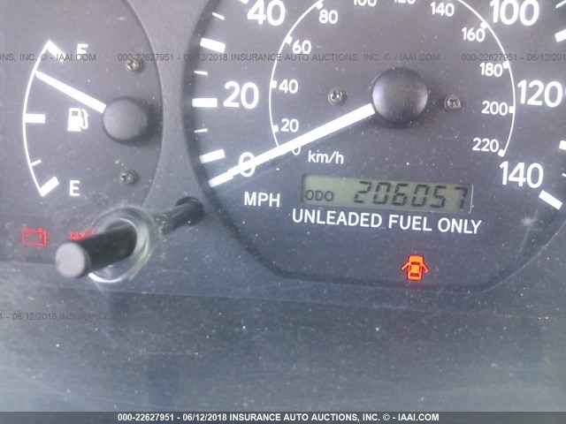 JT2BG22K9X0303778 - 1999 TOYOTA CAMRY LE/XLE Weiß Foto 7