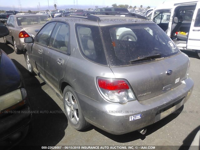 JF1GG67616H813998 - 2006 SUBARU IMPREZA 2.5I SPORTS WAGON SILVER photo 3