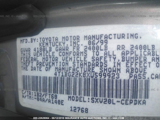 4T1BG22K8XU599923 - 1999 TOYOTA CAMRY CE/LE/XLE GRAY photo 9
