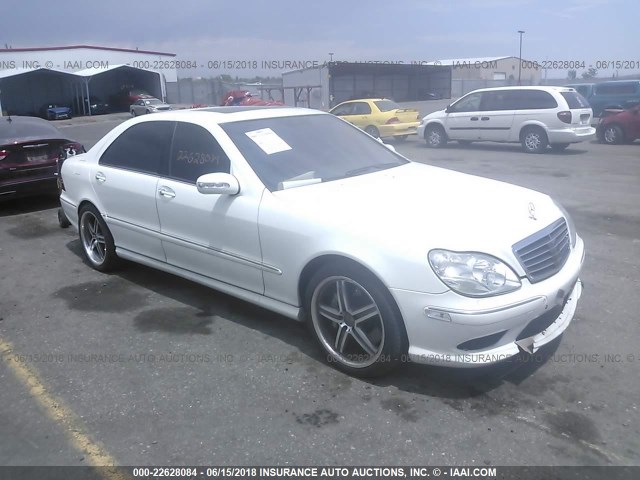 WDBNG74J06A477574 - 2006 MERCEDES-BENZ S 55 AMG WHITE photo 1