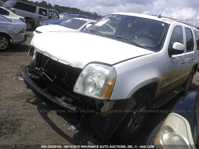 1GKFK63847J204155 - 2007 GMC YUKON DENALI WHITE photo 2