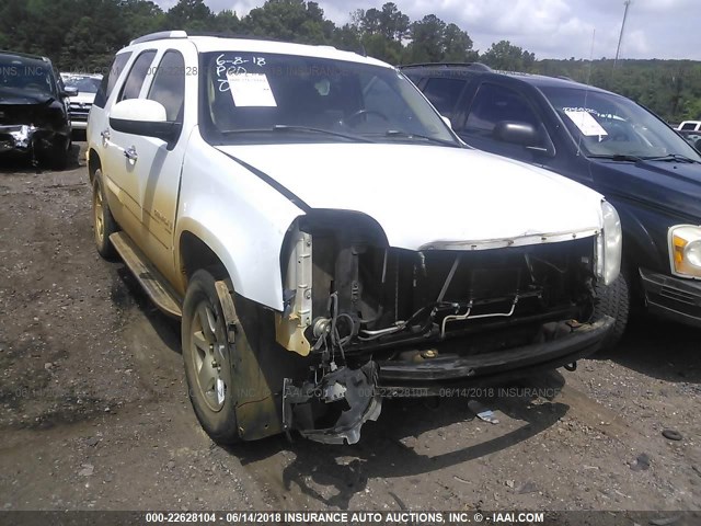 1GKFK63847J204155 - 2007 GMC YUKON DENALI WHITE photo 6