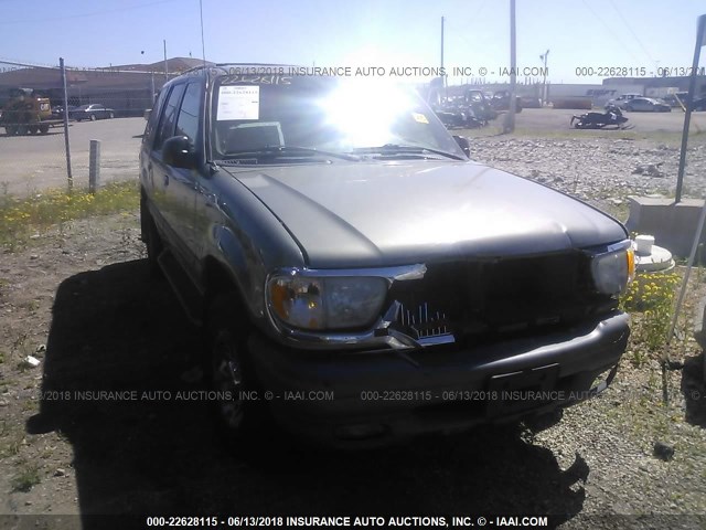 4M2ZU86P01UJ07892 - 2001 MERCURY MOUNTAINEER  GREEN photo 1