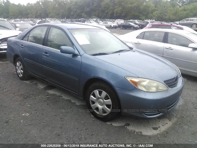 4T1BE32K73U656439 - 2003 TOYOTA CAMRY LE/XLE/SE ლურჯი ფოტო 1