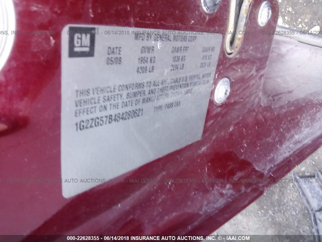 1G2ZG57B484280621 - 2008 PONTIAC G6 SE MAROON photo 9