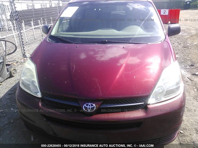 5TDZA23C25S286752 - 2005 TOYOTA SIENNA CE/LE RED photo 6