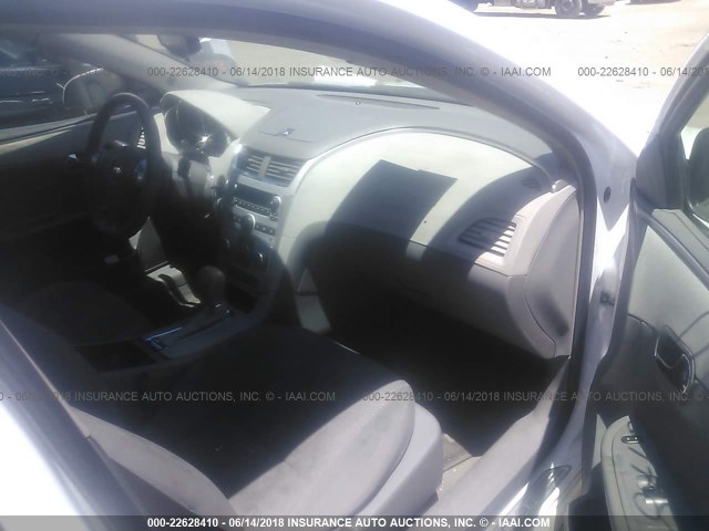 1G1ZH57B49F224864 - 2009 CHEVROLET MALIBU 1LT 白色 照片 5