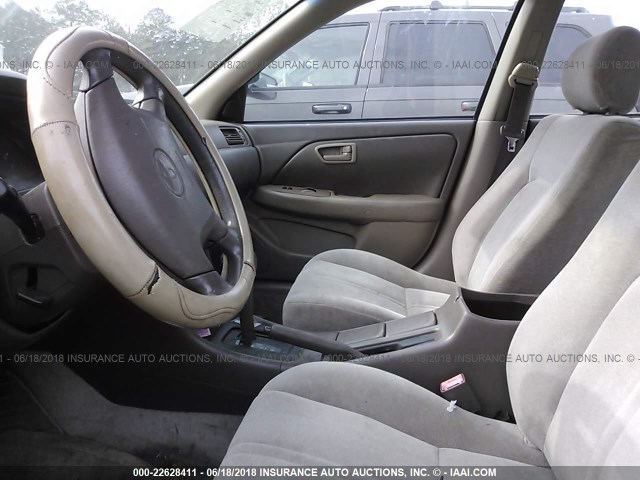 JT2BF22K8X0187296 - 1999 TOYOTA CAMRY LE/XLE Ոսկեգույն լուսանկար 5