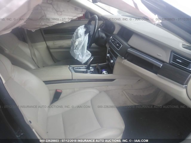 WBAKA83569CY34455 - 2009 BMW 750 I BLACK photo 5