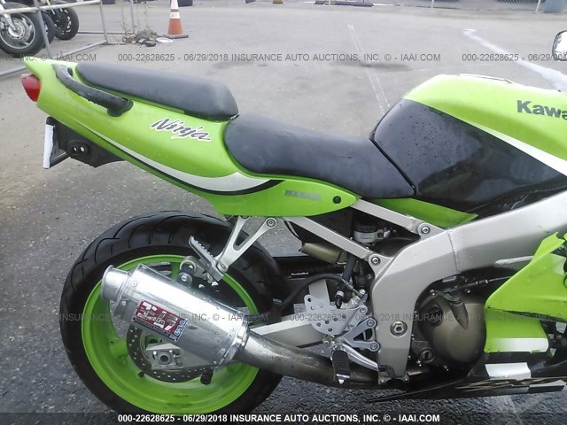 JKAZX4J102A050034 - 2002 KAWASAKI ZX600 J1 GREEN photo 6