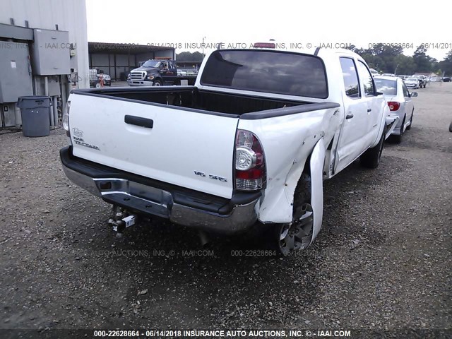 5TFLU4EN0BX005349 - 2011 TOYOTA TACOMA DOUBLE CAB WHITE photo 4