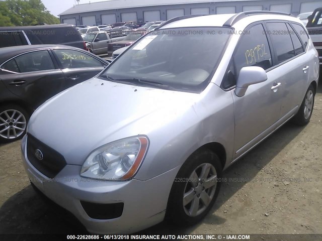 KNAFG526987126152 - 2008 KIA RONDO LX/EX SILVER photo 2