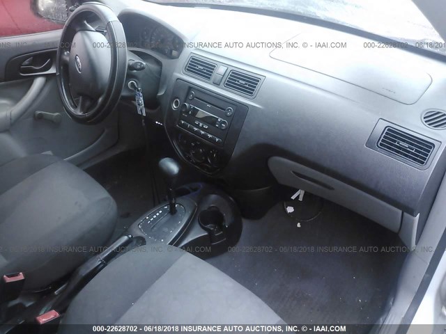 1FAFP34N77W321026 - 2007 FORD FOCUS ZX4/S/SE/SES 白色 照片 5