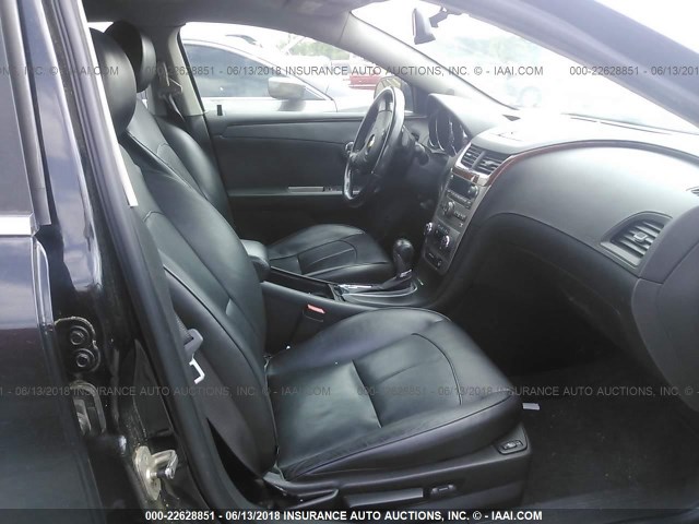 1G1ZE5E08AF287738 - 2010 CHEVROLET MALIBU LTZ 黑色 照片 5
