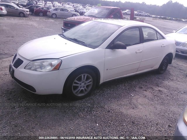 1G2ZG558864185483 - 2006 PONTIAC G6 SE1 WHITE photo 2