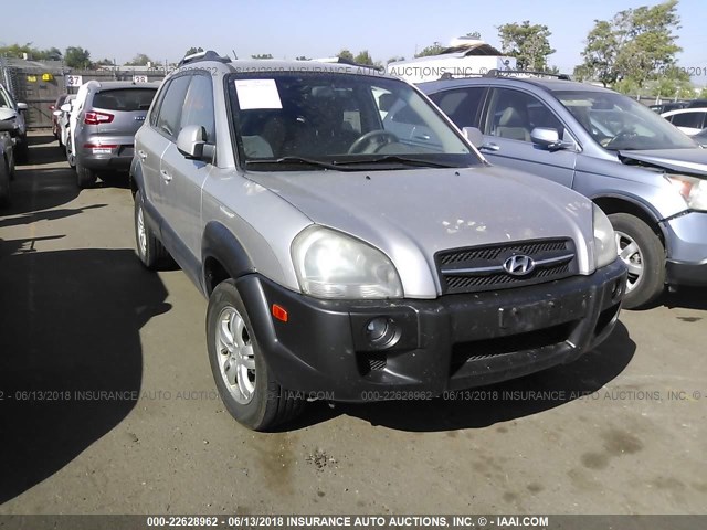 KM8JN72D06U437735 - 2006 HYUNDAI TUCSON GLS/LIMITED SILVER photo 1