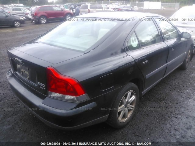 YV1RS58D022147510 - 2002 VOLVO S60 2.4T BLACK photo 4