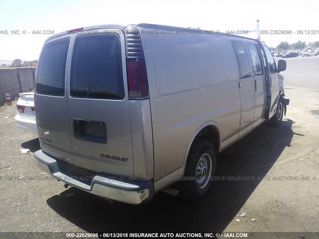 1GCHG39F321129256 - 2002 CHEVROLET EXPRESS G3500  GOLD photo 4