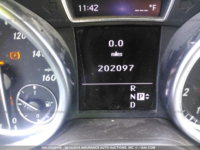 4JGDA5HB4CA004435 - 2012 MERCEDES-BENZ ML 350 4MATIC BLACK photo 7