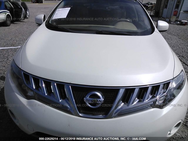 JN8AZ18UX9W011996 - 2009 NISSAN MURANO S/SL WHITE photo 6