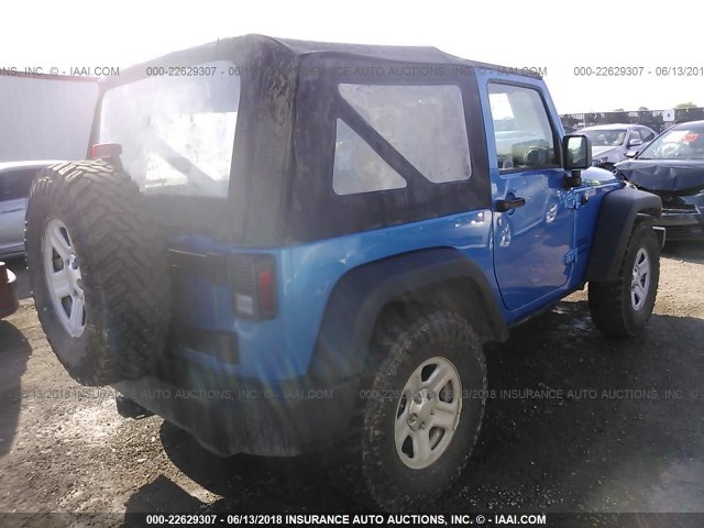 1C4AJWAG4GL308295 - 2016 JEEP WRANGLER SPORT BLUE photo 4