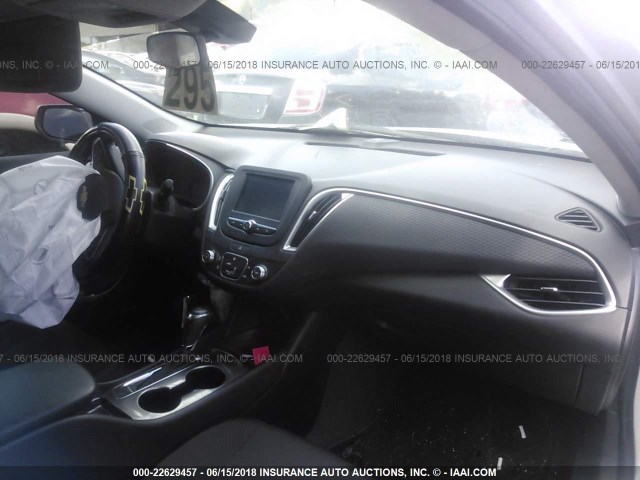 1G1ZB5ST7HF291409 - 2017 CHEVROLET MALIBU LS SILVER photo 5