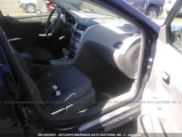 1G1ZG57B884271991 - 2008 CHEVROLET MALIBU LS BLUE photo 5