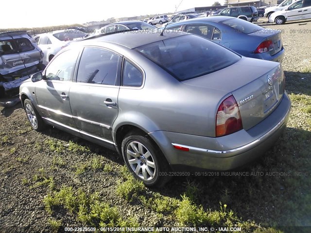 WVWPD63B23P259460 - 2003 VOLKSWAGEN PASSAT GLS GRAY photo 3