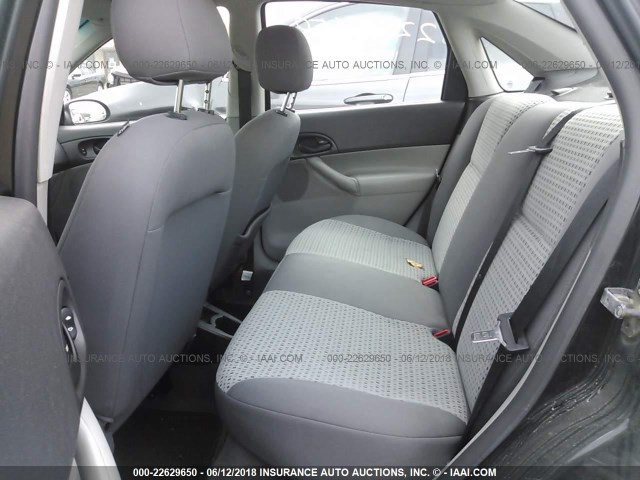 1FAHP34N87W194425 - 2007 FORD FOCUS ZX4/S/SE/SES 黑色 照片 8