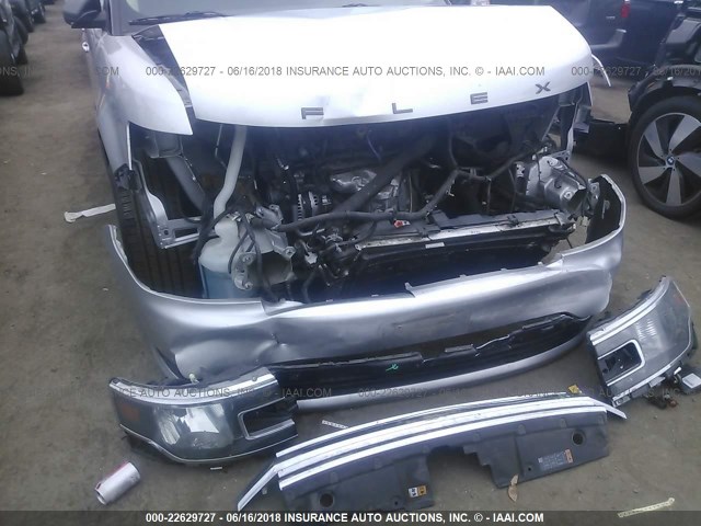 2FMGK5B87EBD40885 - 2014 FORD FLEX SE SILVER photo 6