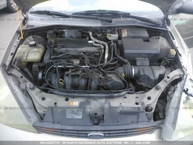 1FAFP34Z34W114793 - 2004 FORD FOCUS SE COMFORT/SE SPORT BROWN photo 10