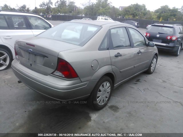 1FAFP34Z34W114793 - 2004 FORD FOCUS SE COMFORT/SE SPORT BROWN photo 4