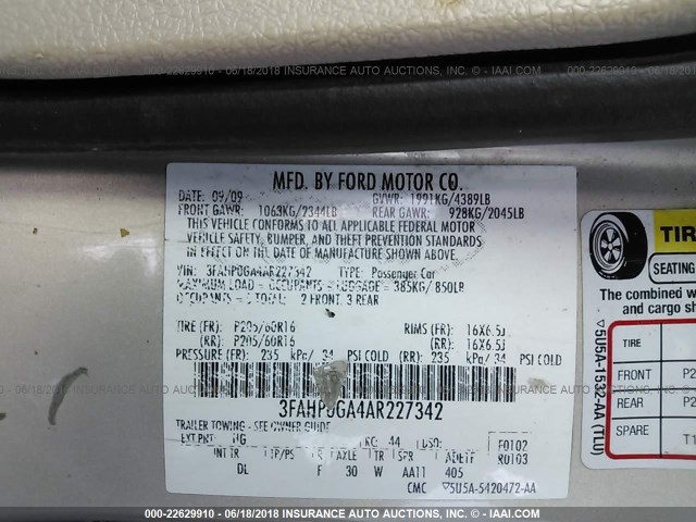 3FAHP0GA4AR227342 - 2010 FORD FUSION S TAN photo 9