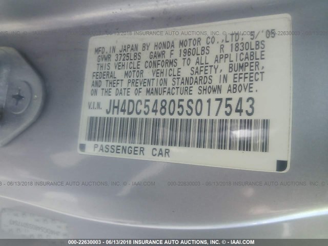 JH4DC54805S017543 - 2005 ACURA RSX SILVER photo 9
