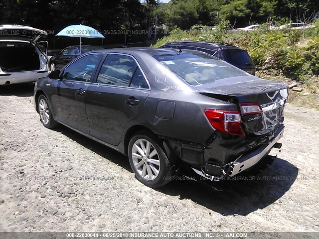 4T1BD1FK6CU017115 - 2012 TOYOTA CAMRY HYBRID/LE/XLE 灰色 照片 3