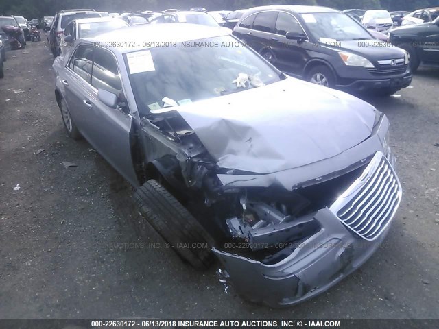 2C3CCAAG1EH335751 - 2014 CHRYSLER 300 SILVER photo 1