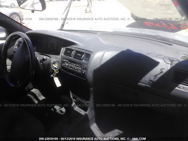 1NXAE09B7SZ335287 - 1995 TOYOTA COROLLA LE/DX ღია ლურჯი ფოტო 5