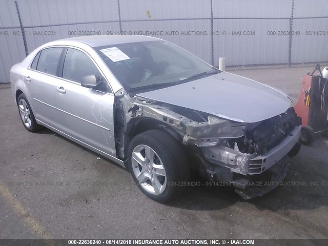 1G1ZB5E07CF339940 - 2012 CHEVROLET MALIBU LS Gümüş foto 1