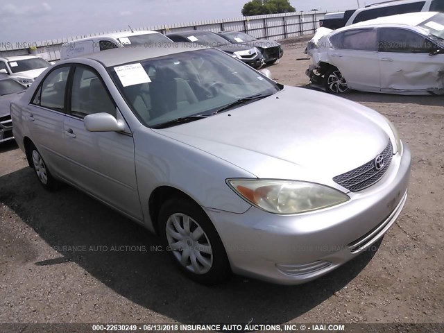 4T1BE32K54U910649 - 2004 TOYOTA CAMRY LE/XLE/SE 银色 照片 1