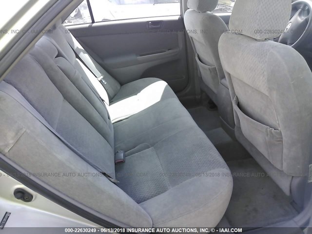 4T1BE32K54U910649 - 2004 TOYOTA CAMRY LE/XLE/SE 银色 照片 8