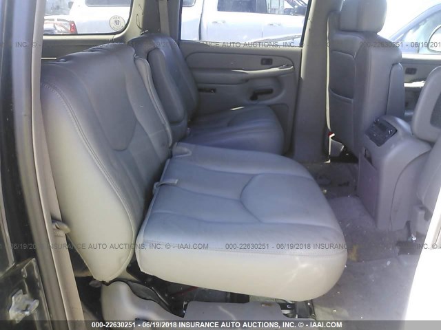 1GKFK16T34J203142 - 2004 GMC YUKON XL K1500 GRAY photo 8