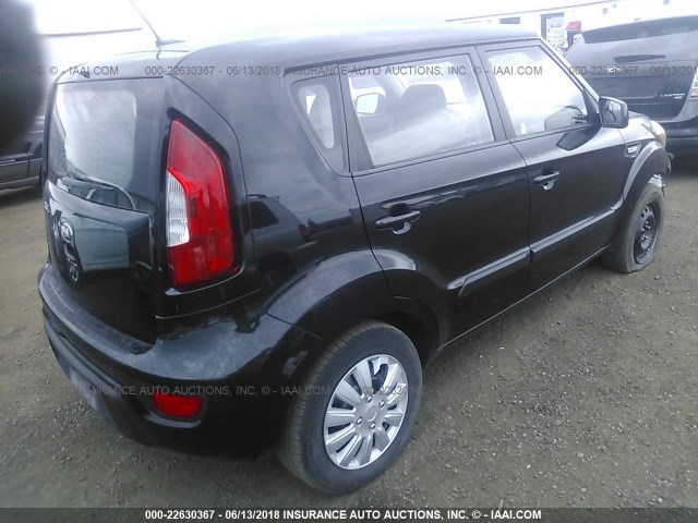 KNDJT2A54D7521138 - 2013 KIA SOUL BLACK photo 4