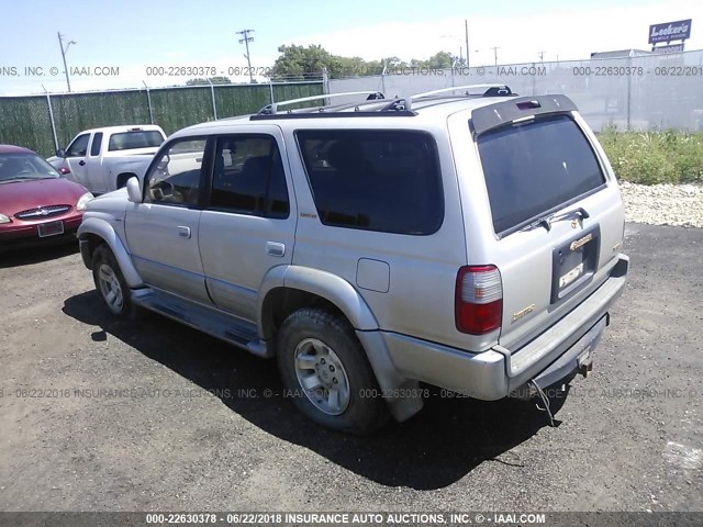 JT3HN87R5W9017196 - 1998 TOYOTA 4RUNNER LIMITED SILVER photo 3