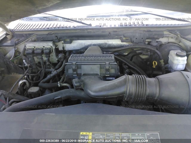 1FMPU15586LB00458 - 2006 FORD EXPEDITION XLT SILVER photo 10